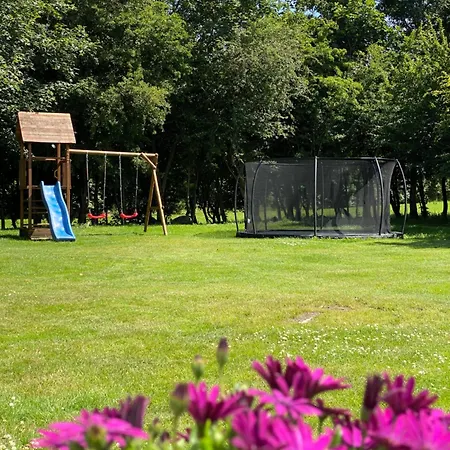 Family Retreat Near Billund- Legoland&Lego House&Lalandia-Spacious Family Apartment 3 * בילונד